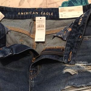 American Eagle Curvy Mom Jeans